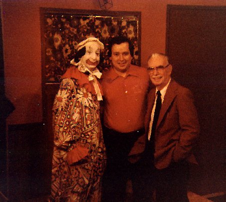 Alan with Mombo and Dr. Max, 1981